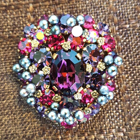 Fabulous Vintage Estate AUSTRIA Signed Purple Rhinestone Floral Brooch - Picture 4 of 11